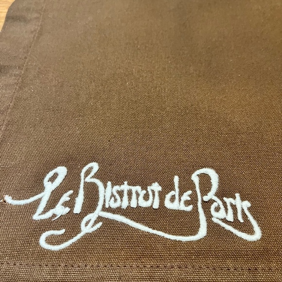 "Le Bistro De Paris" vintage embroidered dark brown napkin Continental Linen - Picture 4 of 8